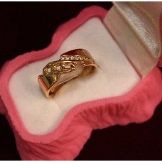 Apzeltīts gredzens ar 18k zemta pārklājumu un cirkonu